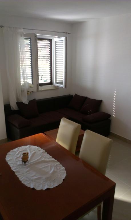 Apartments Marija Lukovo Šugarje Extérieur photo